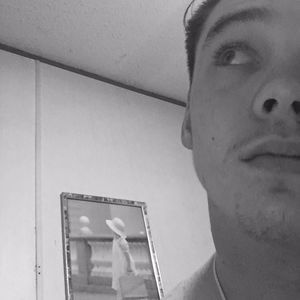 Meet your Posher, Johnathan